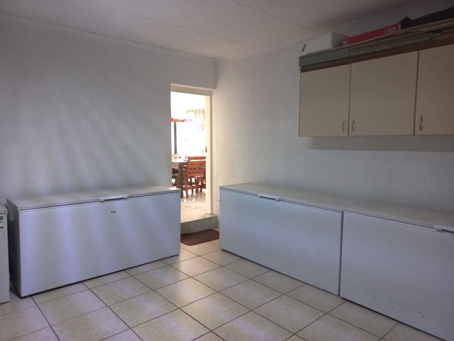 3 Bedroom Property for Sale in Safari Gardens North West